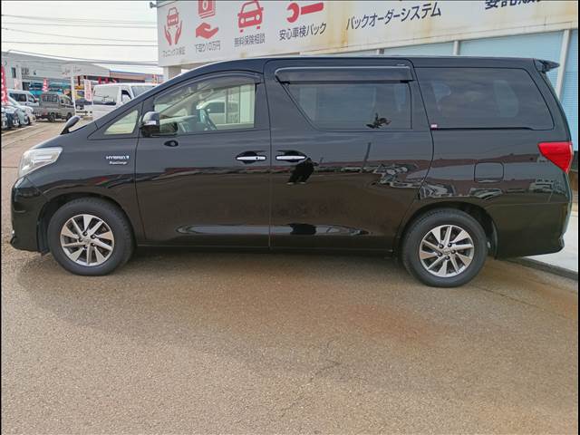 Alphard Hybrid