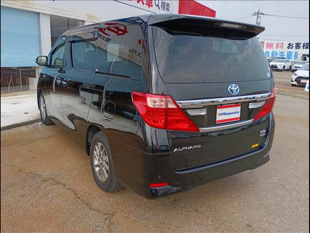 Alphard Hybrid