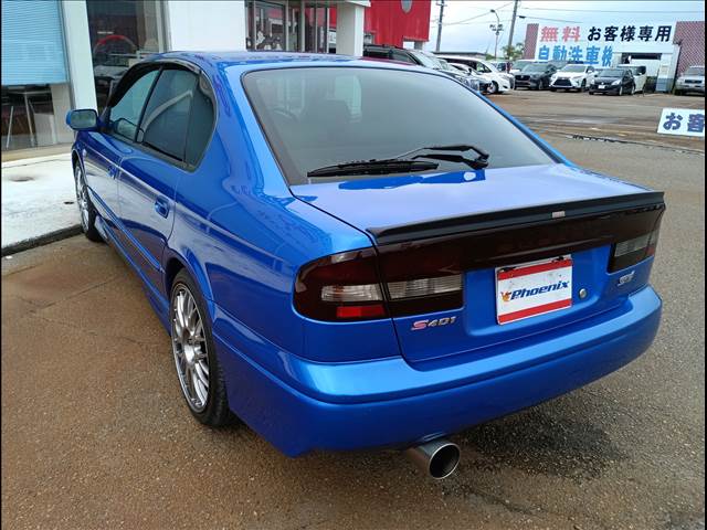 Legacy B4