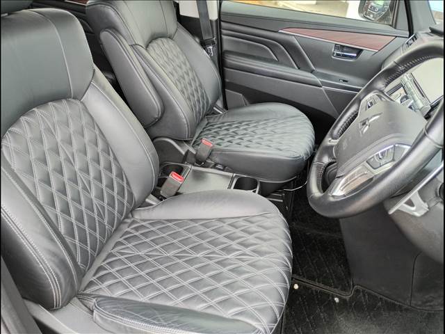 Delica D5