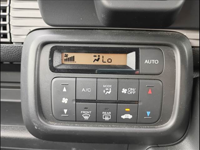 N-VAN