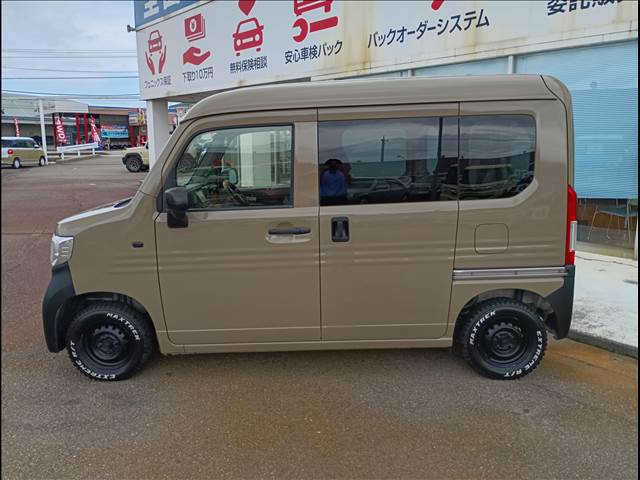 N-VAN