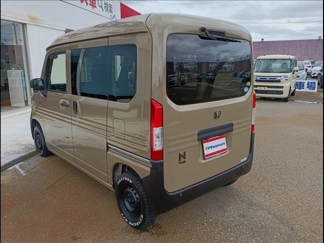 N-VAN