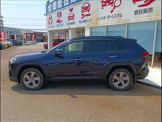 RAV4
