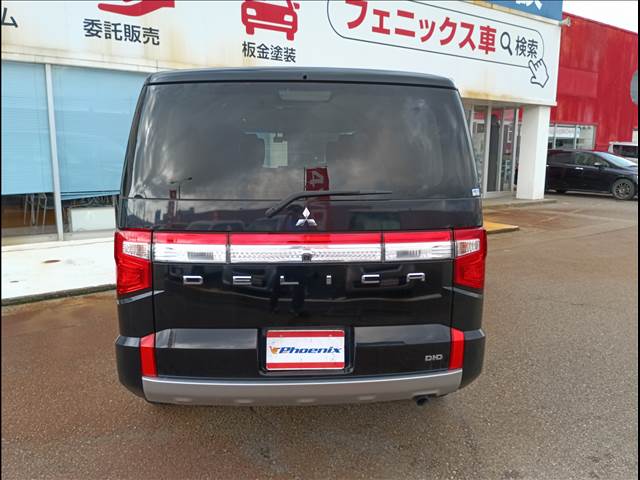 デリカD5