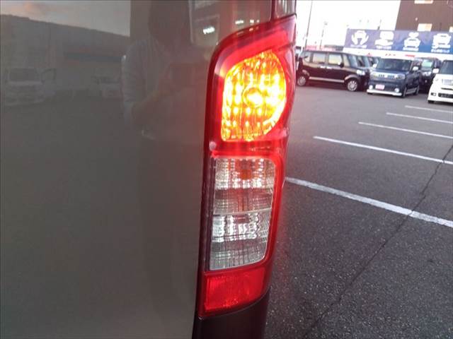 NV350キャラバンロング
