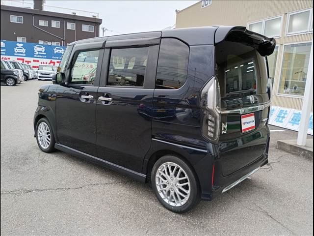 N-BOX