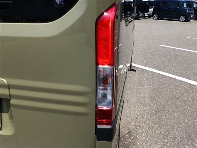 N-VAN