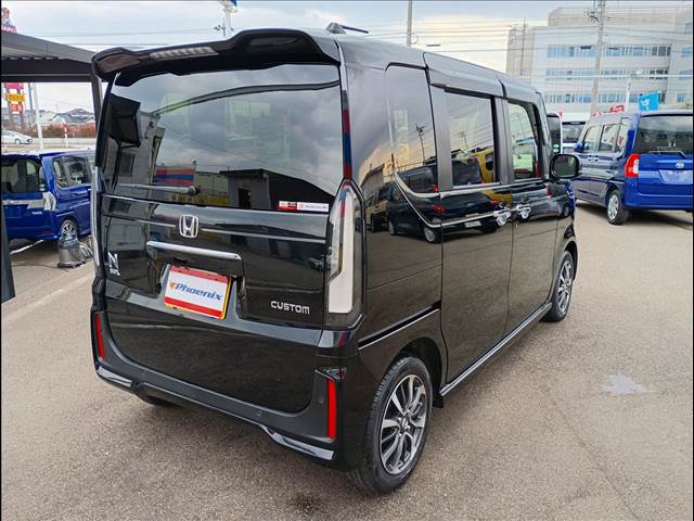 N-BOX