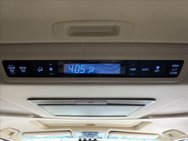Alphard Hybrid