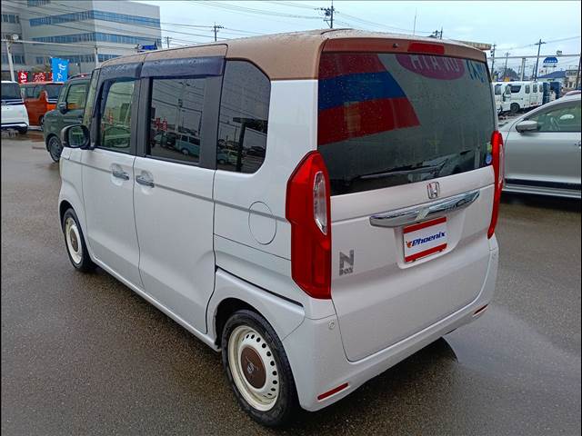 N-BOX