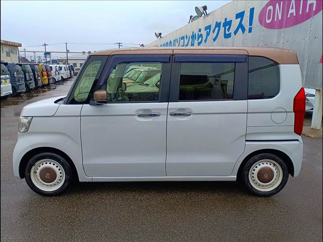 N-BOX
