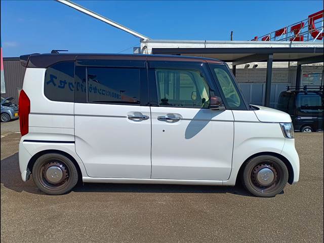 N-BOX
