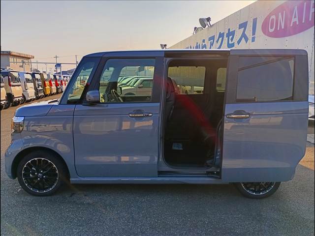 N-BOX