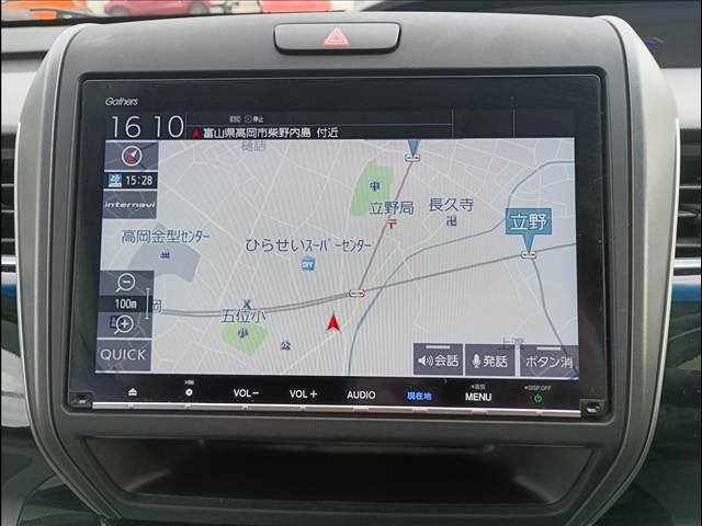フリードハイブリッド