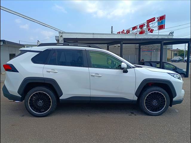 RAV4