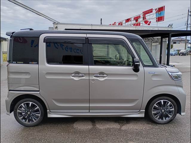 Spacia Custom