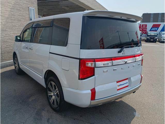 Delica D5
