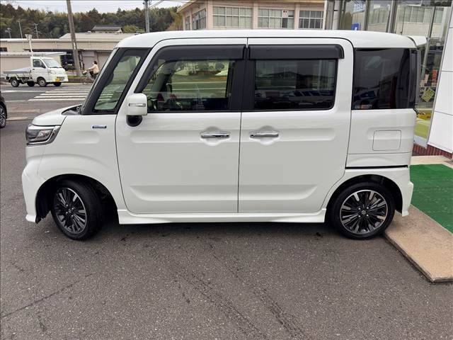 Spacia Custom