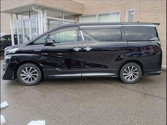 Vellfire Hybrid