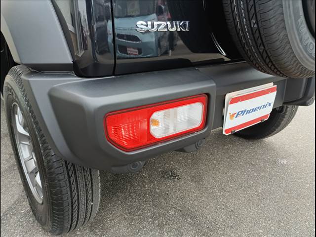 Jimny Nomad