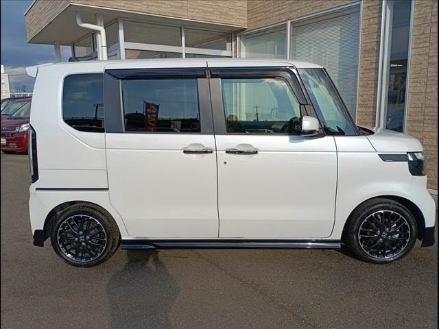 N-BOX