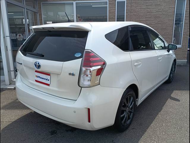 Prius Alpha