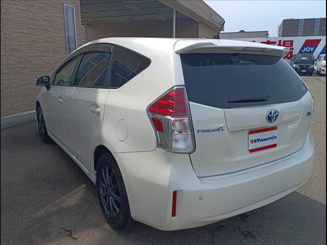 Prius Alpha