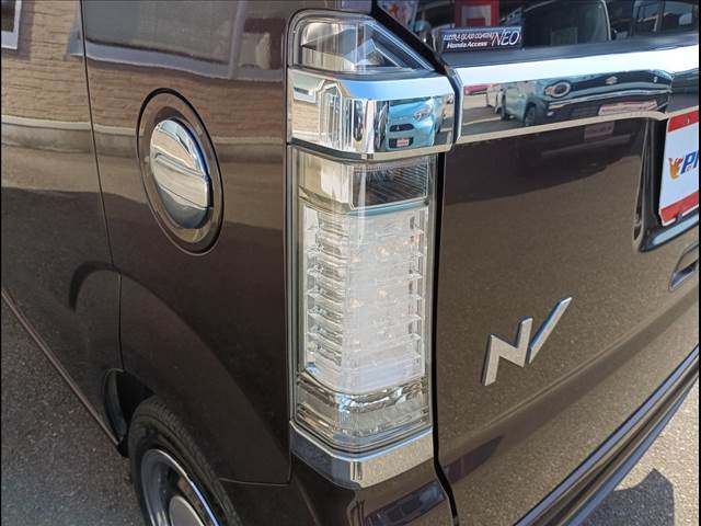 N-BOX Slash 2WD