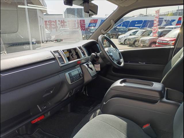 Hiace van long body