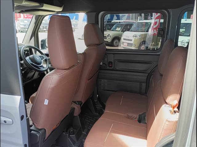 N-VAN