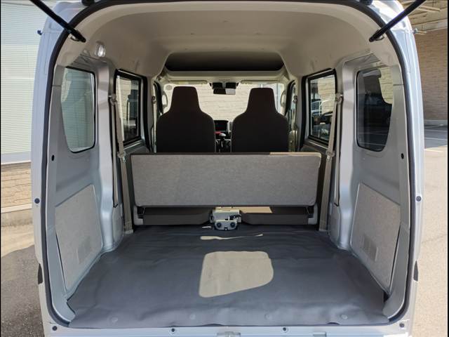 Clipper Van