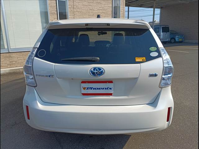 Prius Alpha