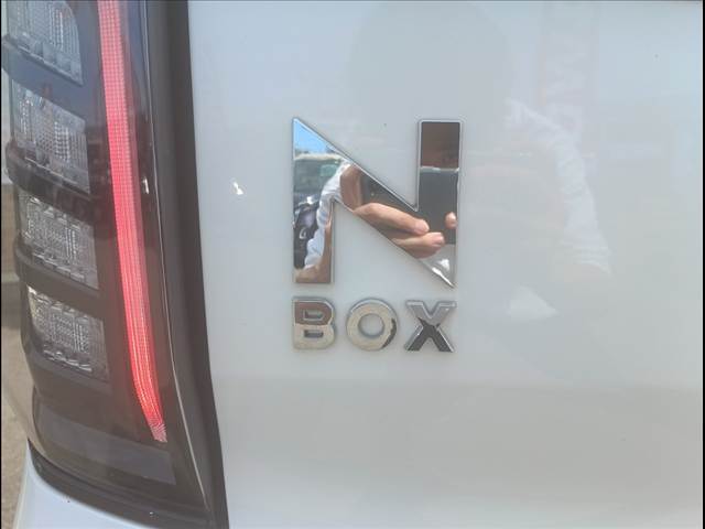 N-BOX