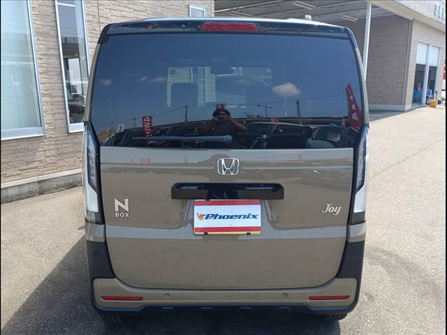 N-BOX