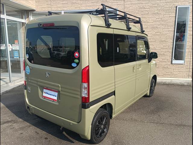 N-VAN