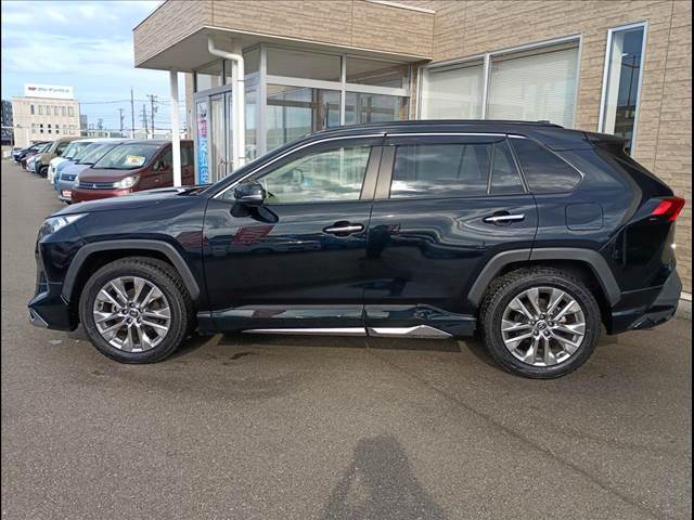 RAV4