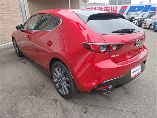 MAZDA3 FASTBACK
