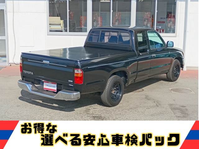 ハイラックス