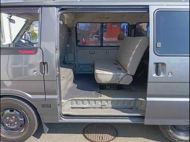 Bongo Van