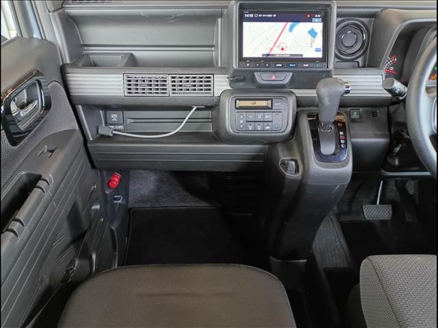 N-VAN