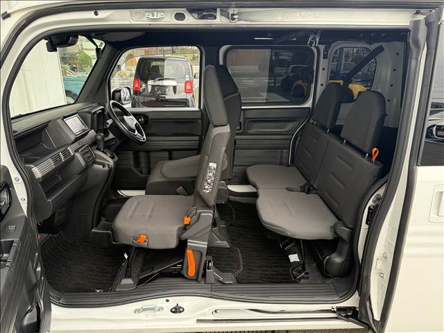 N-VAN