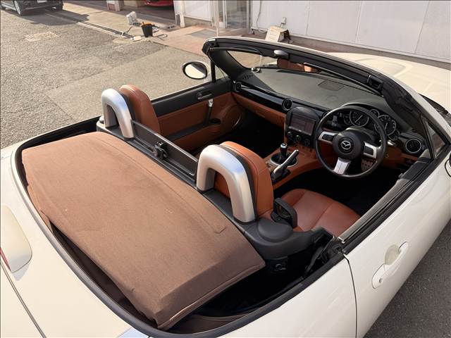 Roadster