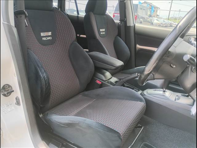Lancer Cedia Wagon