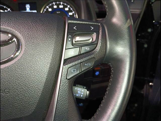 Vellfire Hybrid