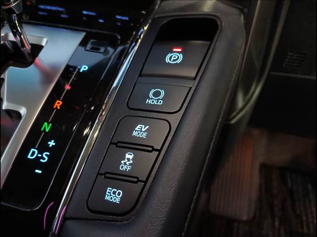 Vellfire Hybrid