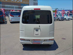 Pixis Van