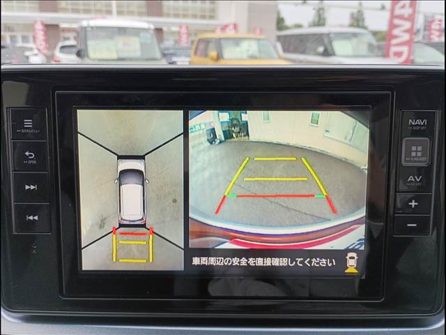 キャスト