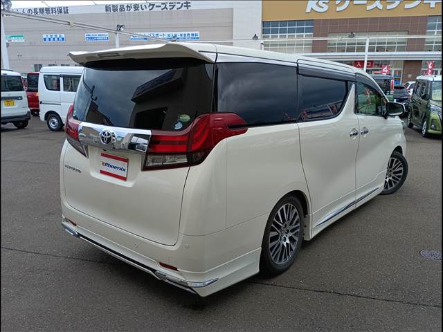アルファード
