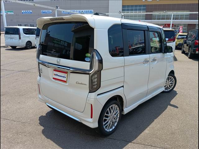 N-BOX